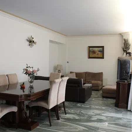 Pal House
